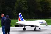 Amazing 33-Foot Remote Control Concorde